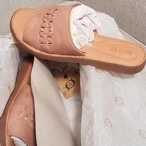 NWT Born Leather Slides